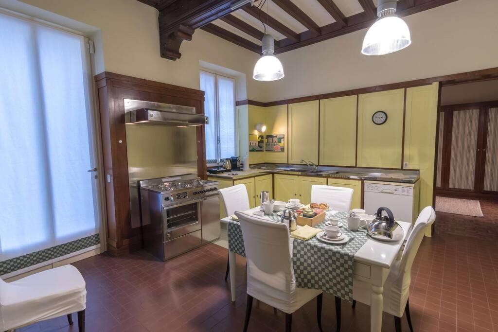 Ferienwohnung Dimora 1690 Savigliano Exterior foto